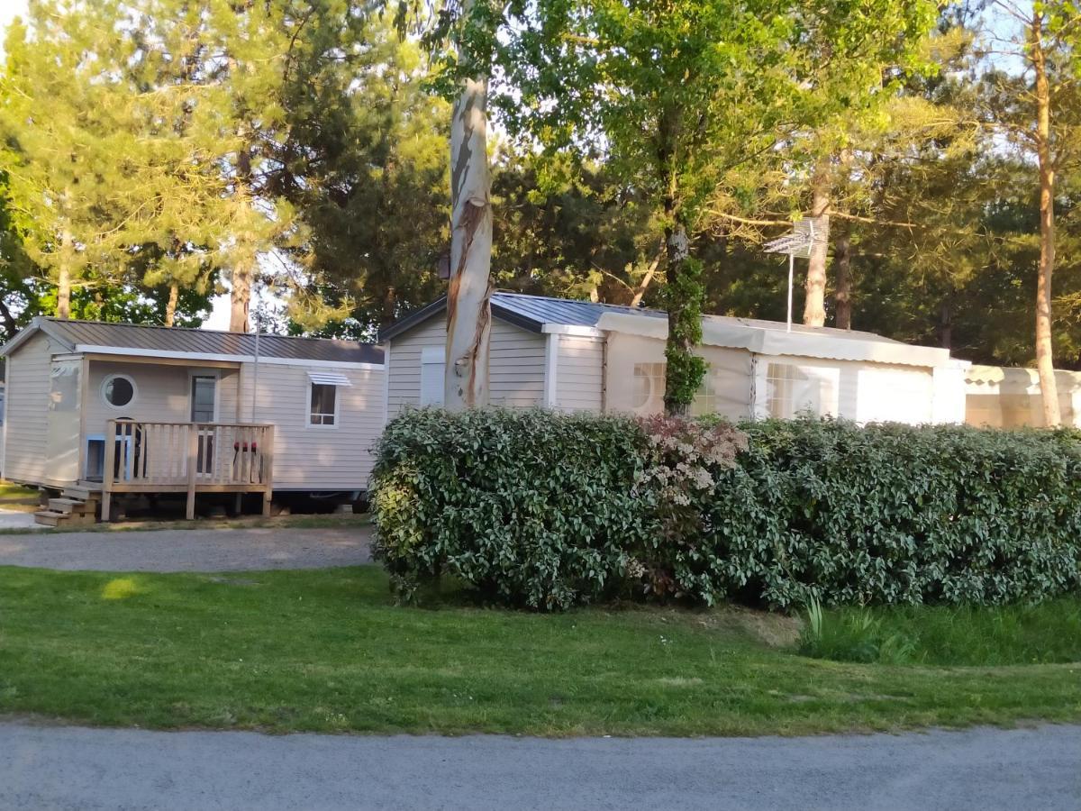 فندق Camping Les Peupliers Saint-Pere-en-Retz المظهر الخارجي الصورة