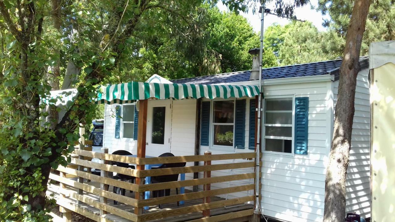 فندق Camping Les Peupliers Saint-Pere-en-Retz المظهر الخارجي الصورة